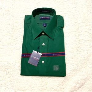 Men’s button up dress shirt